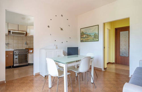Lierna Apartment | Jasmine Lilla - apartment in villa with terrace