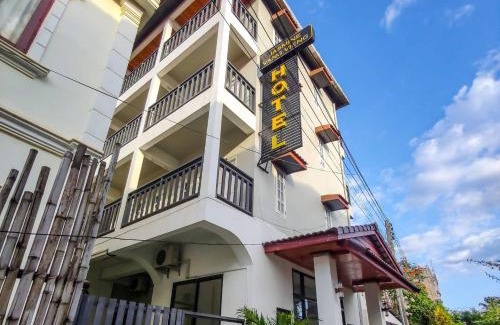 Vang Vieng Hotel | Jasmine Vangvieng Hotel