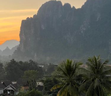 Vang Vieng Hotel | Jasmine Vangvieng Hotel