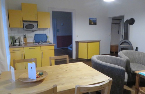 Sellin Apartment | Jasmund - Pension Waldrose
