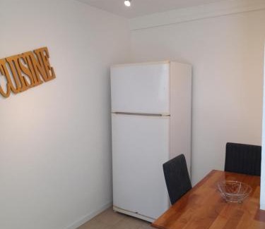 Riviere-Salee Apartment | Jasmyna