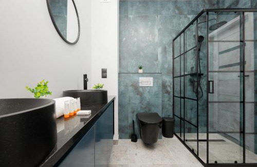 Lesznowola Apartment | Jasny Apartament z Ogrodem i Parkingiem na Przedmieściach Warszawy by Noclegi Renters