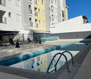 Umuarama Apartment | Jathy - Apt no Centro com Piscina e Varanda Gourmet