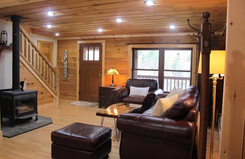 Upper Jay House | Jay Mountain Retreat - Ski Whiteface - Hikers Paradisen