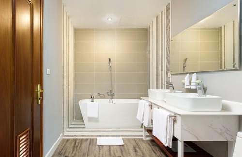 Tuol Kouk Hotel | Jaya Suites Hotel