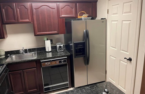 Bucktown Condo | JAZZ FEST-NAWLINS READY! BEAUTIFUL, SECURE, GREAT LOCATION! GREAT AMENITIES!