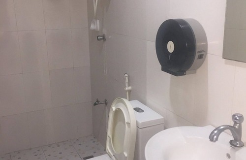 Baybay City Hotel | Jeamco Royal Hotel - Baybay