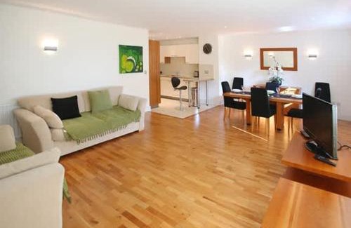 Poole Apartment | Jeanneau - Prestigious Dolphin Quays Development on Poole Quay