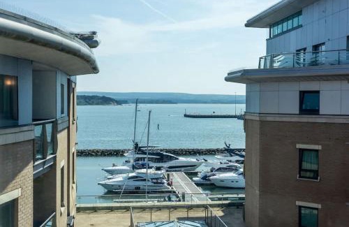 Poole Apartment | Jeanneau - Prestigious Dolphin Quays Development on Poole Quay