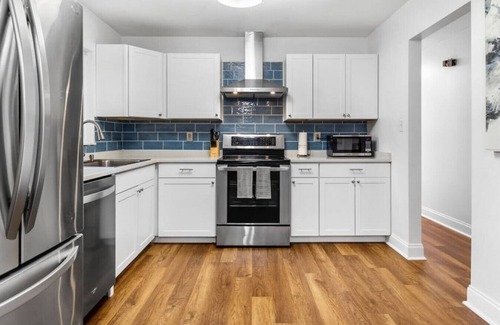 Gainesville House | Jeff GNV Home #1 · Renovated 3/2+ bonus, Heart of Gville, UF+Springs