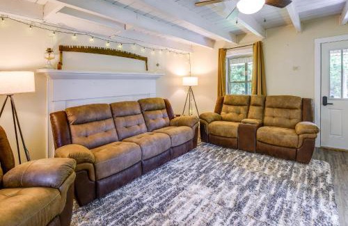 Jefferson City House | Jefferson City Getaway - 3 Mi to Cherokee Lake!
