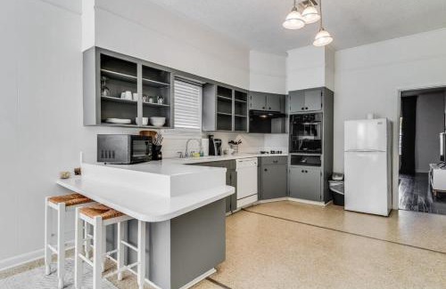 Freetown - Port Rico House | Jefferson Rental Room 2