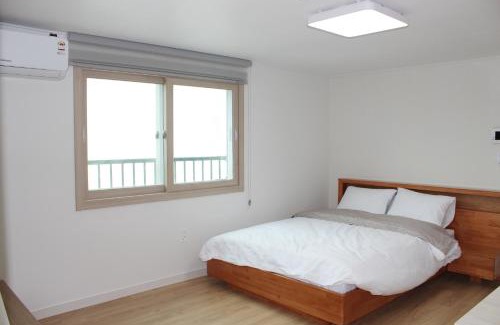 Namwon House | Jeju Aria Pension