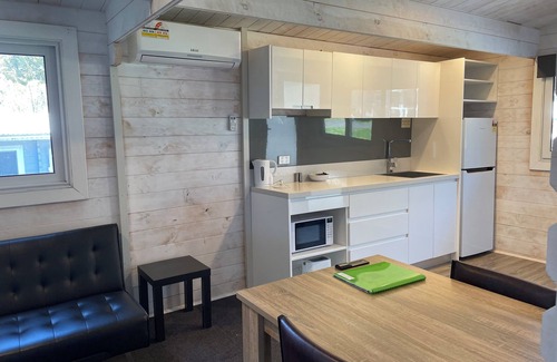 Oberon RV Rental | Jenolan Holiday Park - Campsite