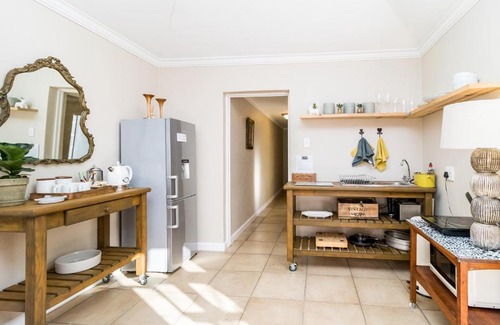 Tshwane Apartment | Jeppe house cottage