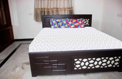 Allapakkam Apartment | Jesica Service Apartment