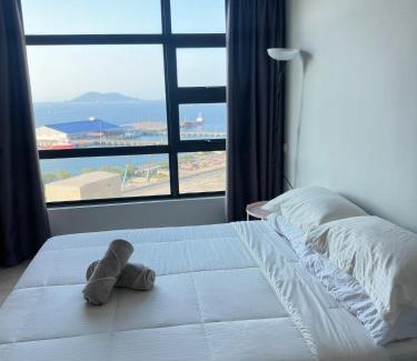Downtown Kota Kinabalu Apartment | Jesselton Quay Coral Seaside 12