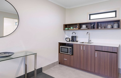 Rukuhia Hotel | JetPark Hotel Hamilton Airport