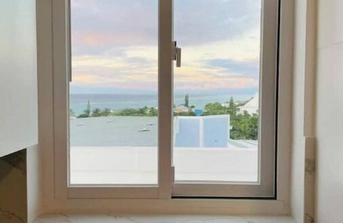 Gambier Condo | Jewel by the Sea