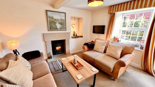 Matlock House | Jewel Cottage
