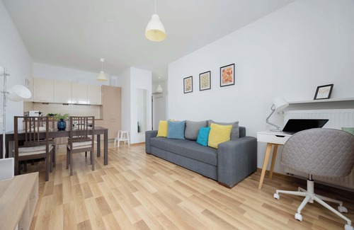 Goclaw Apartment | Jeziorańskiego 51 | Bright Apartment | Parking