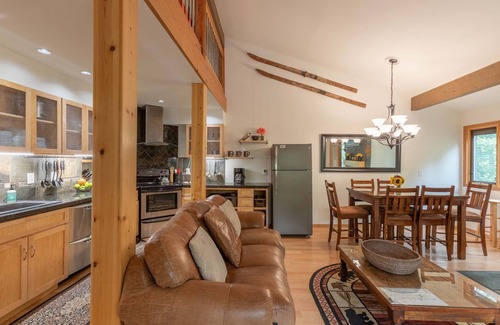 Teton Pines Condo | JHRL - Larkspur 1224, Beautifully renovated, spacious retreat