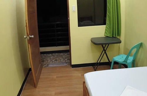Tagaytay Hotel | Jhunlyn Rooms for Rent Tagaytay