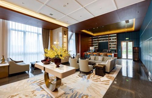 Laishan Hotel | Jian Guo Hotel Yantai Phoenix Building