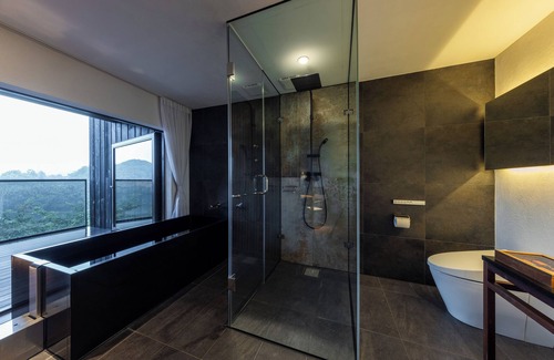 Tobe-cho Hotel | JIJIJIN Mastsuyama