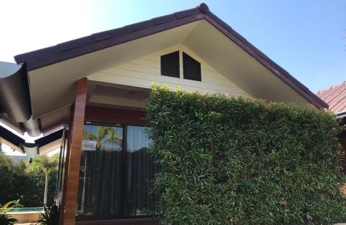 Kanchanaburi House | Jim Guesthouse