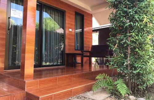 Kanchanaburi House | Jim Guesthouse