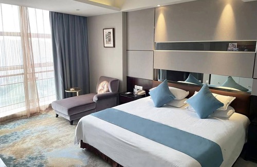 Haining Hotel | Jin Jiang Royal Palace Hotel