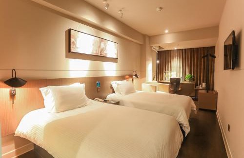 Long Hua Hotel | Jinjiang Inn Haikou Guomao Jinlong Road