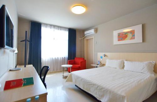 Pudong Hotel | Jinjiang Inn Shanghai Pudong Jichangzhen