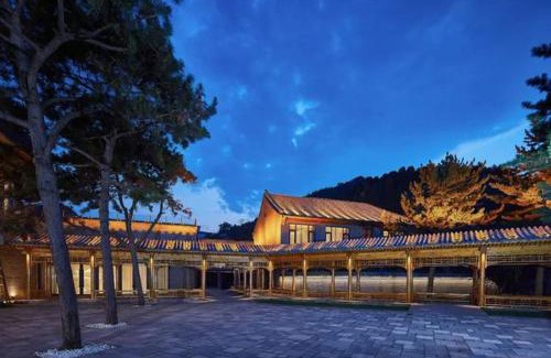 Shuangqiao District Hotel | Jinshanling Great Wall Hotel