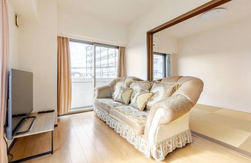 Hakata-ku Apartment | Jintai House501