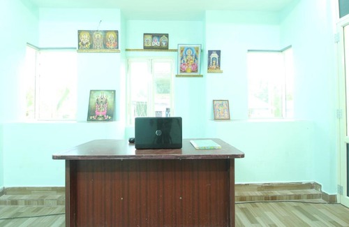 Thirunallar House | JMS Iyer Guest House