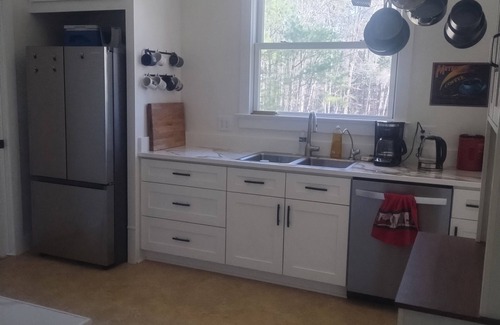 Chapel Hill House | Jo Mac pond-side retreat