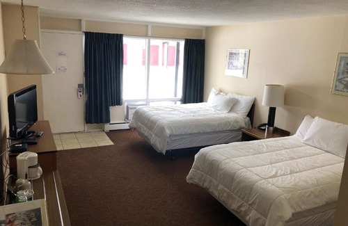 Northeast Edmonton Hotel | Jockey Motel
