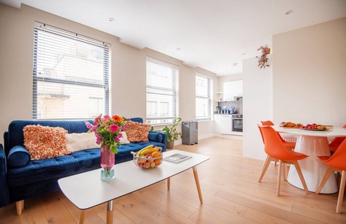 Bath Apartment | John Street Two Bedroom Apartment