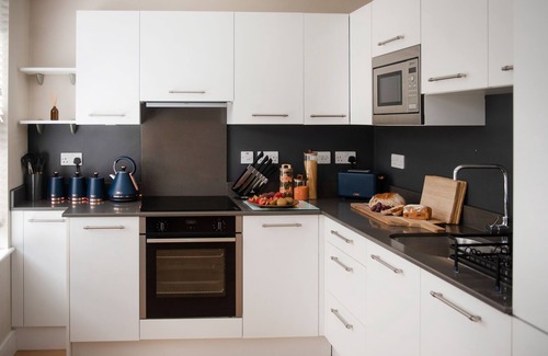 Bath Apartment | John Street Two Bedroom Apartment