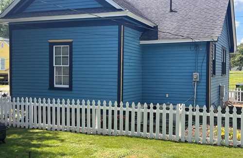 Newberry House | Johnstone-Rutherford Cottage
