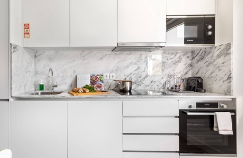 Campanha Apartment | JOIVY Chic & modern Porto flat