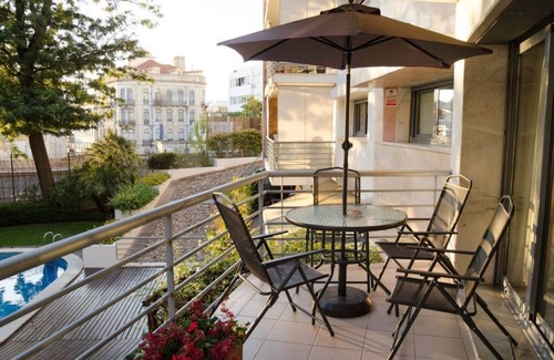 Alfama Apartment | JOIVY Graca Luminous 2-BR Apartment w/Terrace