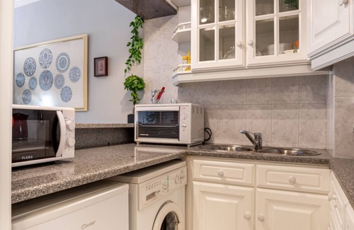 Costa de Caparica Apartment | JOIVY Vibrant 2-bed flat w/balcony
