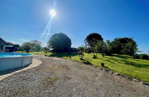 Buanes House | Jolie Maison à la Campagne Avec Piscine et spa