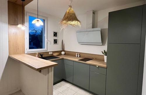 Sucy-en-Brie House | Jolie Maison de 40m2 Avec Jardin Proche Paris et Disneyland Gare rer A