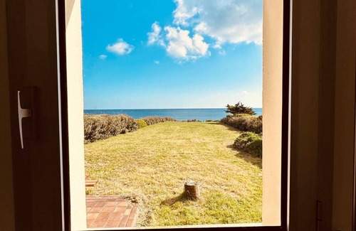 Finistere House | Jolie Maison les Pieds Dans Leau Avec un Grand Jardin