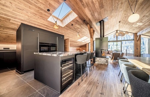 Chatel Ski Chalet | Jolimont - Elegant Alpine Chalet in Châtel