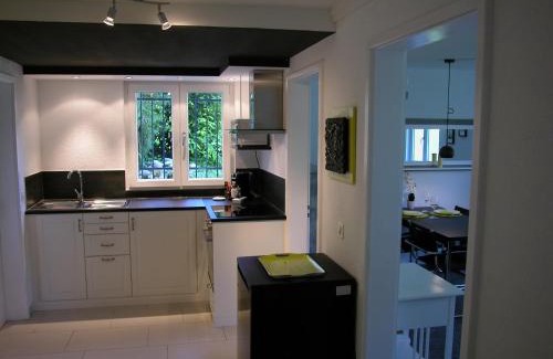 Jens Apartment | Joline private guest apartment just feel at home